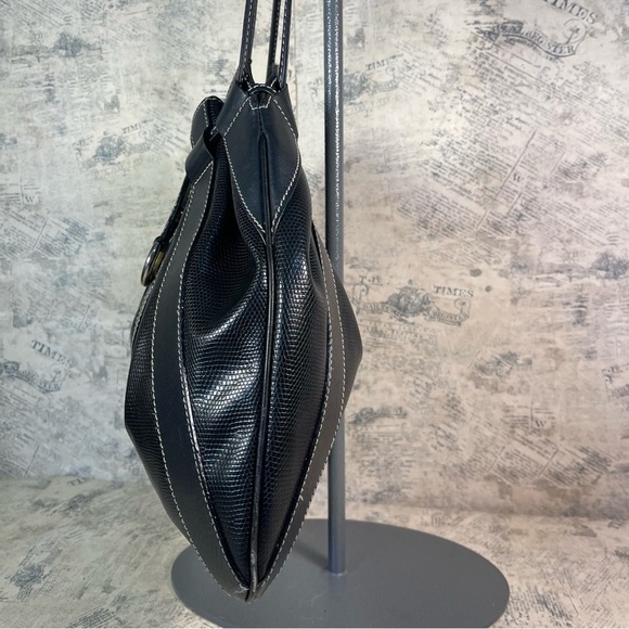 Lancel Paris Elsa bucket bag Leather drawstring shoulder bag - Picture 5 of 16